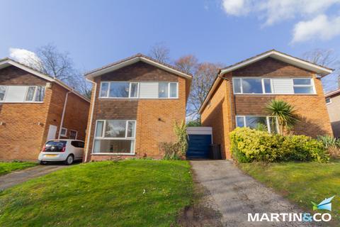 4 bedroom detached house to rent, Niall Close, Edgbaston, B15