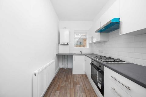 2 bedroom flat for sale, Grange Park Road, Leyton