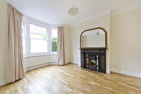 4 bedroom terraced house to rent, Whellock Road, Chiswick W4