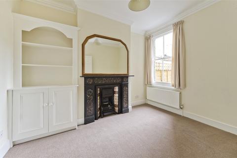 4 bedroom terraced house to rent, Whellock Road, Chiswick W4
