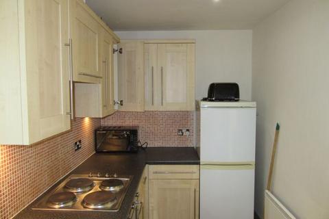 2 bedroom apartment to rent, 2 BED APARTMENT, Reservoir Gardens, Worsley Road North, Manchester