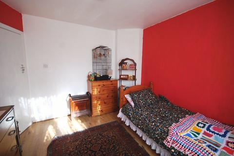 undefined, 6 HAZEL GROVE