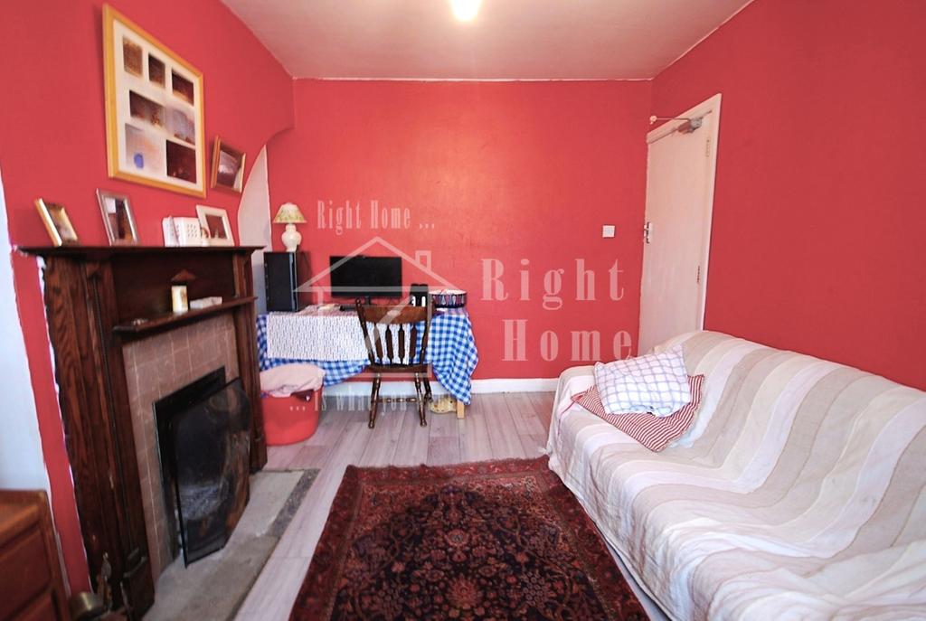 Living room, fireplace