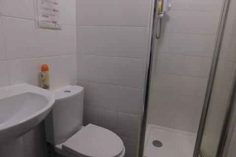 1 bedroom in a house share to rent, Kirkby Road, Sutton-In-Ashfield
