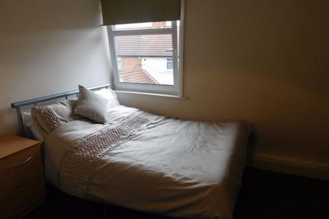 1 bedroom in a house share to rent, Swanwick Avenue, Shirebrook