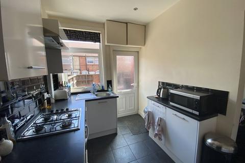 1 bedroom in a house share to rent, Swanwick Avenue, Shirebrook