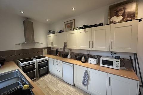 undefined, West Hill Drive, Mansfield