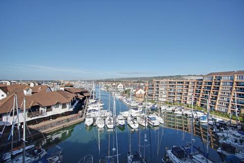 2 bedroom apartment to rent, Oyster Quay, Portsmouth PO6