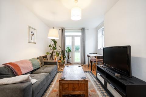 2 bedroom apartment to rent, Penshurst Road, London E9