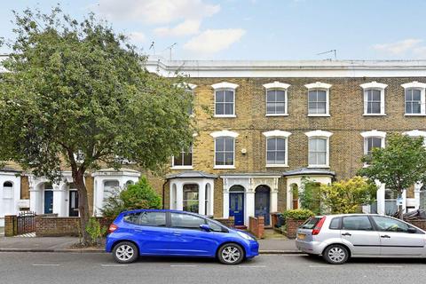 4 bedroom terraced house for sale - Queen Anne Road, London E9