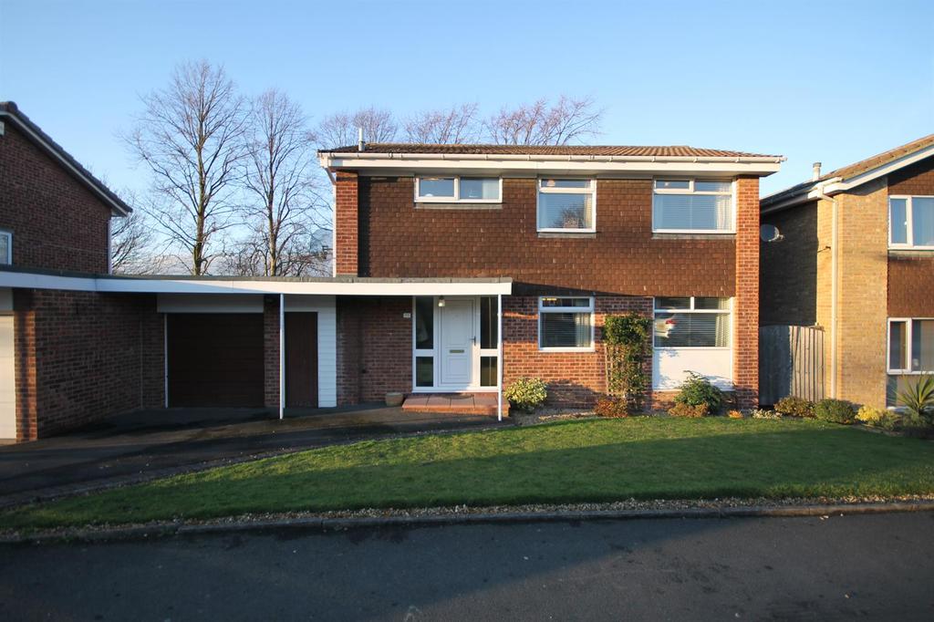Moorland View Road, Chesterfield 4 bed detached house £239,950