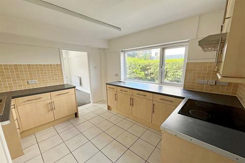 2 bedroom flat to rent, Bournemouth