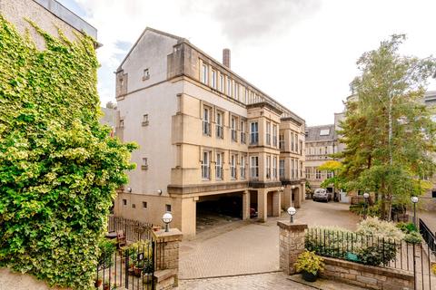 Gayfield Close, New Town, Edinburgh