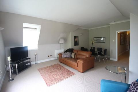 3 bedroom apartment to rent, Cramond Road North, Cramond, Edinburgh