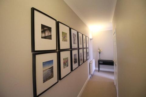 3 bedroom apartment to rent, Cramond Road North, Cramond, Edinburgh