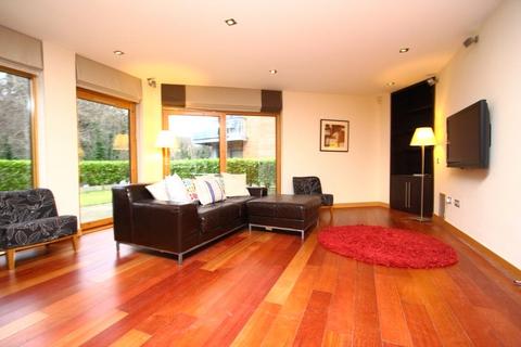 2 bedroom apartment to rent, Sunbury Street, Dean Village, Edinburgh