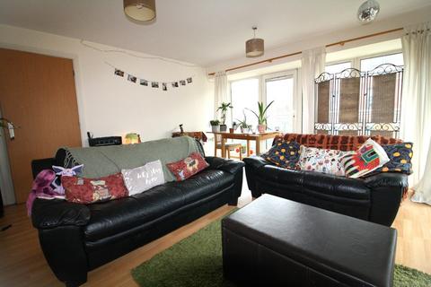 2 bedroom apartment to rent, Royal Plaza, 2 Westfield Terrace, Sheffield, S1 4GD