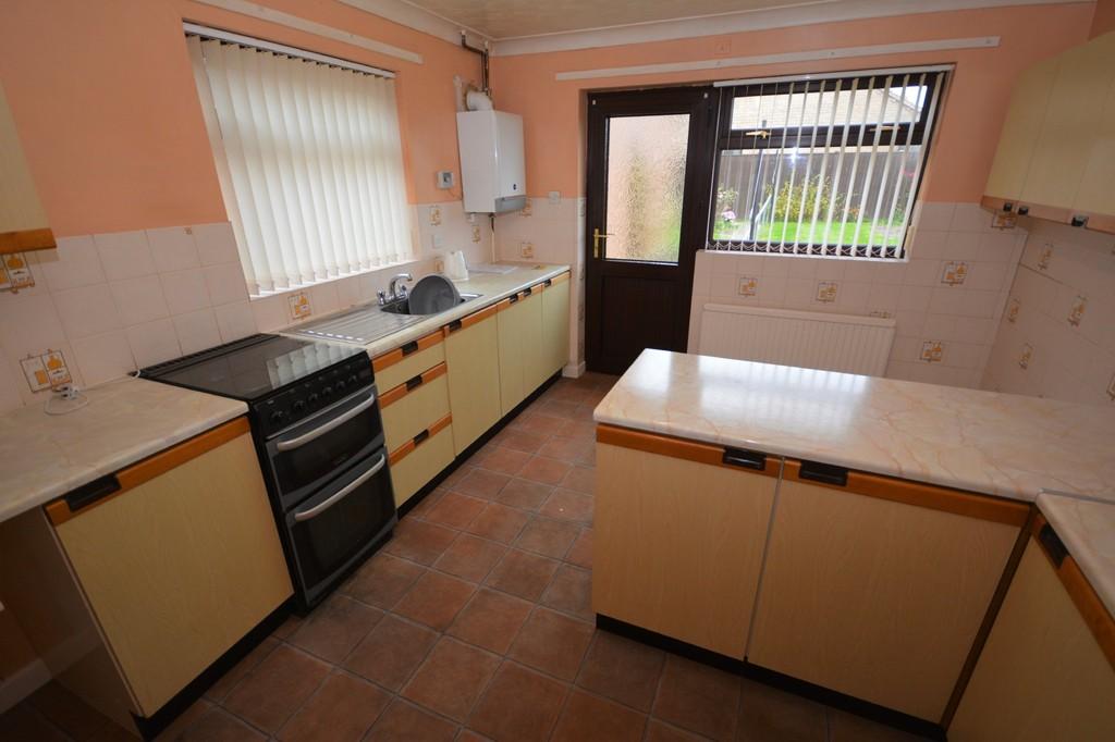 Dunston Drive, Oulton, Lowestoft 2 bed detached bungalow £179,950