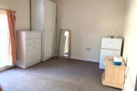 Studio to rent, Gresham Street, Lincoln