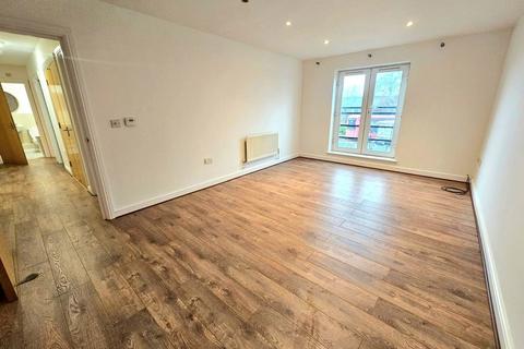 2 bedroom apartment to rent, High Road, Harrow