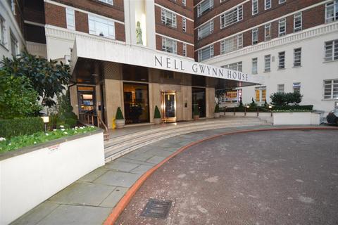 1 bedroom apartment to rent, Nell Gwynn House, Sloane Avenue, Chelsea