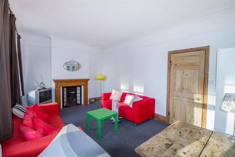 3 bedroom apartment to rent - Arthur Road, Wimbledon Park