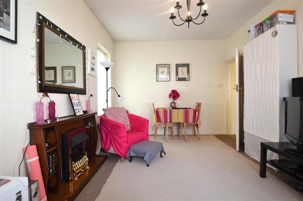 Langham Court, Wyke Road, Raynes Park 1 bed apartment £325,000