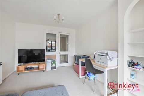2 bedroom apartment to rent, Cross Road, Wimbledon