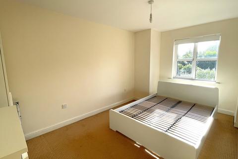 2 bedroom apartment to rent, Ladybank Avenue, Preston PR2