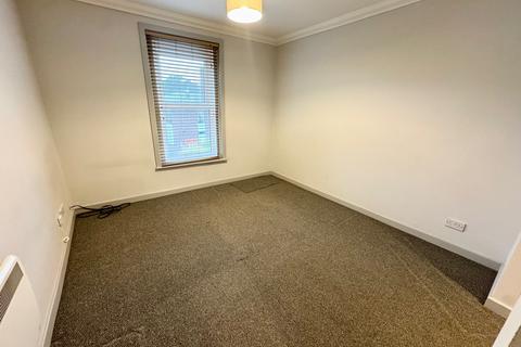 Studio to rent, Robert Louis Stevenson Avenue, Westbourne BH4