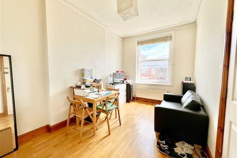 1 bedroom flat to rent, Lithos Road , Finchley Road