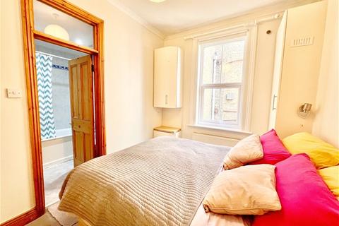 1 bedroom flat to rent, Lithos Road , Finchley Road