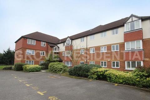 2 bedroom flat to rent, Moray Close, Edgware HA8