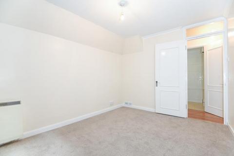 undefined, Windsor Drive,  High Wycombe,  HP13