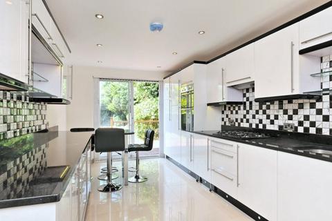 undefined, Armitage Road, Golders Green