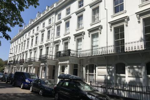 2 bedroom flat to rent, Westbourne Gardens, London, W2