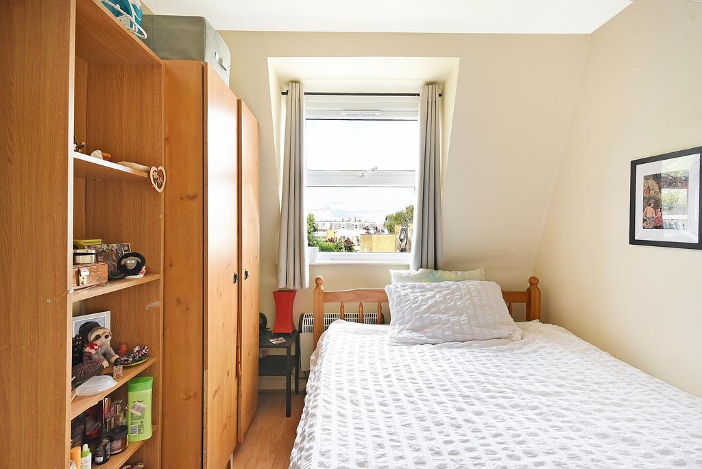 Bedroom2