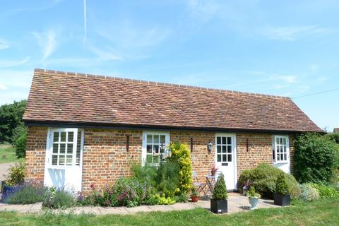 1 bedroom detached house to rent - Studham Hall Cottages, Studham, Bedfordshire