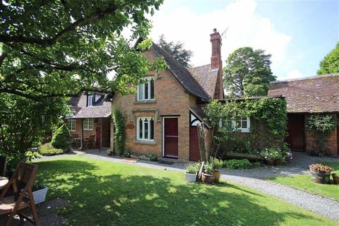 Search Cottages For Sale In Warwickshire | OnTheMarket