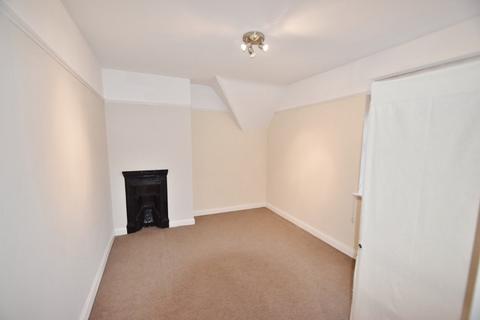 3 bedroom semi-detached house to rent, Asmuns Hill, Hampstead Garden Suburb