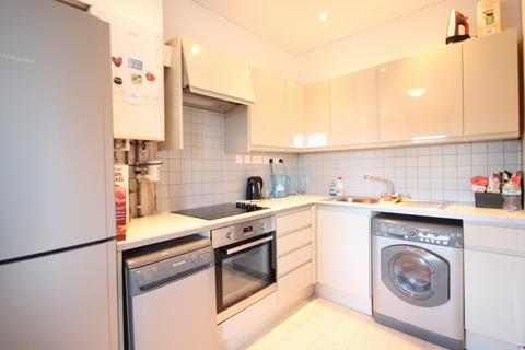 1 bedroom flat to rent, Melville Road, Walthamstow, E17