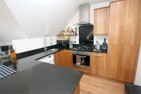 2 bedroom flat for sale - Cromwell House, Kingston Road, STAINES-UPON-THAMES, Surrey