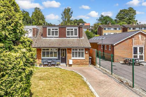 3 bedroom semi-detached house for sale, Downs Road, Gravesend DA13