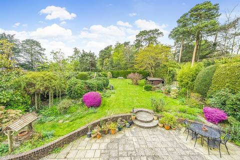 Woodside Georges Lane, Storrington, Pulborough, RH20 3JH