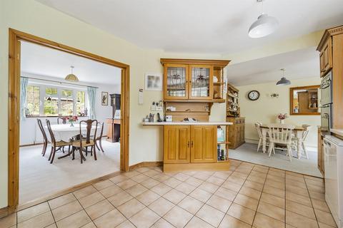 Woodside Georges Lane, Storrington, Pulborough, RH20 3JH