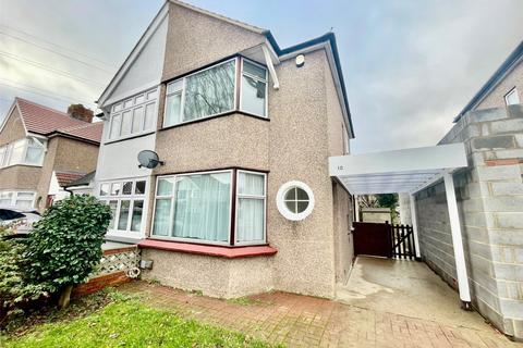 3 bedroom semi-detached house to rent, Cumberland Avenue, Welling, Kent, DA16