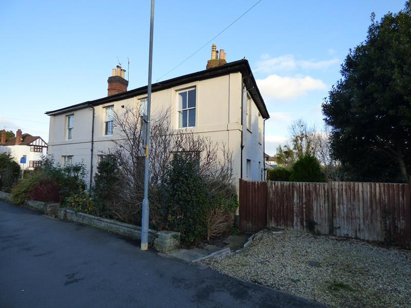 Richmond Road, Malvern, Worcestershire 4 bed semidetached house for sale £385,000