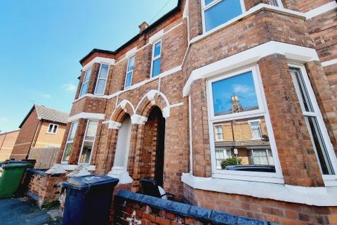 5 bedroom terraced house to rent, 16 Camberwell Terrace, Leamington Spa