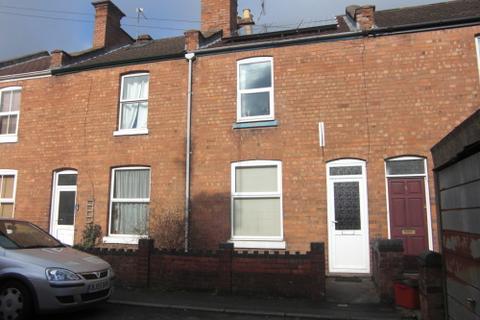 3 bedroom terraced house to rent, 4 Clapham Square, Leamington Spa
