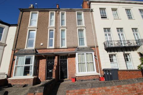 6 bedroom terraced house to rent - 3 Charlotte Street, Leamington Spa